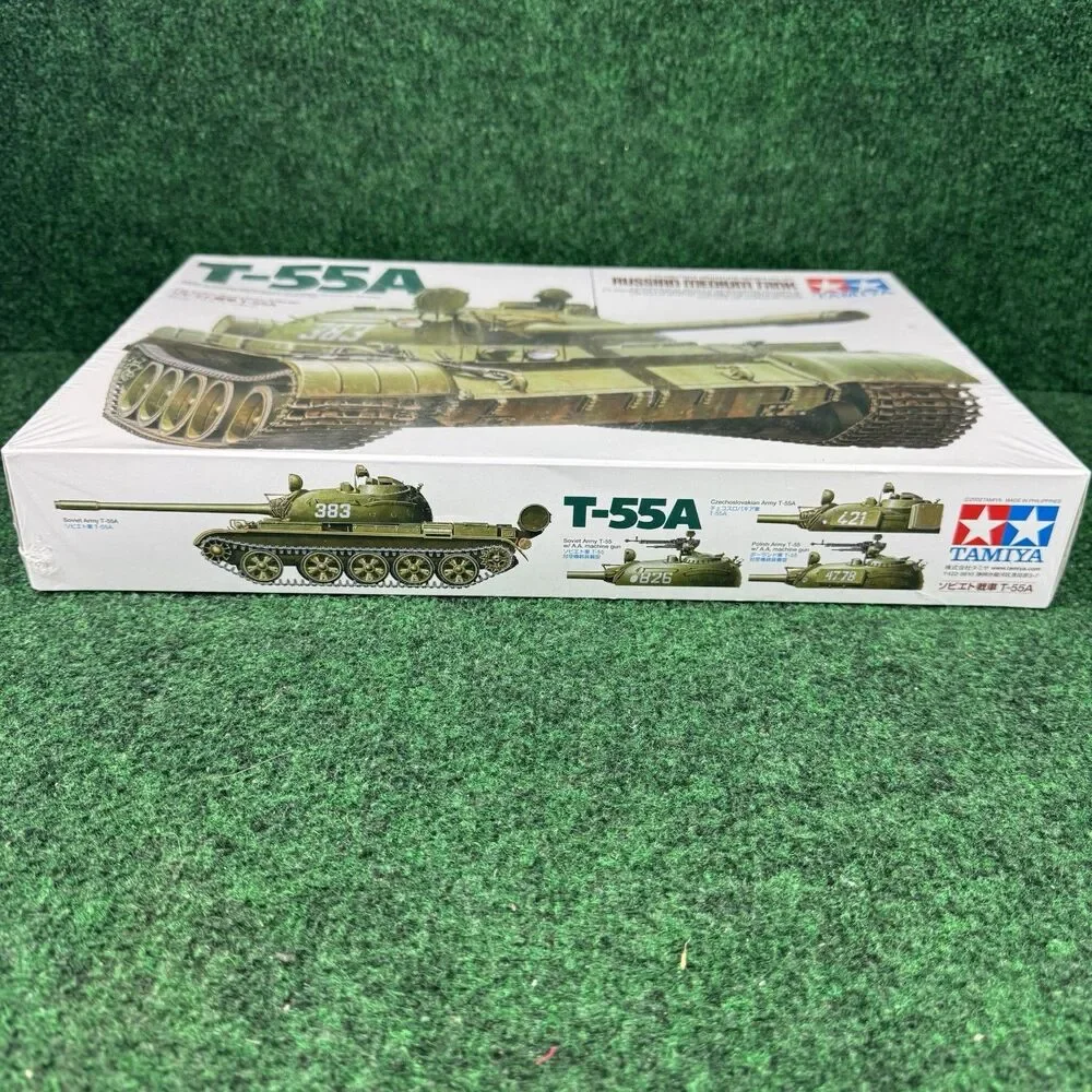 Tamiya  1/35  35257  Russian Medium Tank T-55A plastic model kit Sealed New